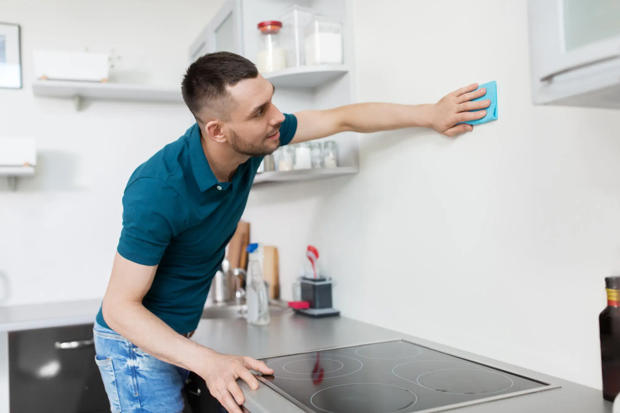 Maintaining a Clean Kitchen in Your Vacation Rental: Tips and Tricks in Long Island, NY